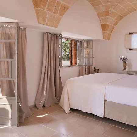 Tenuta Mose Charming House & Relais Готель